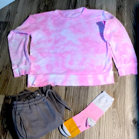 J. Crew Tops - J. Crew Tie-dyed boyfriend sweatshirt in magic rinse cotton